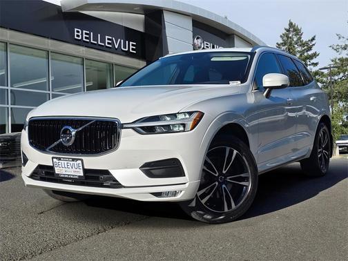 2021 Volvo XC60 T5 Momentum