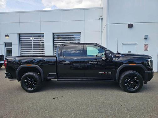 Onyx Black 2026 GMC Sierra 3500 AT4