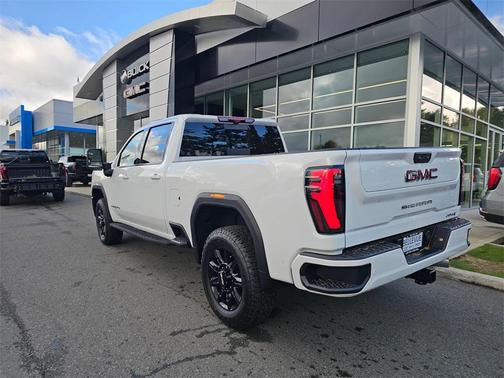 2026 GMC Sierra 2500 AT4