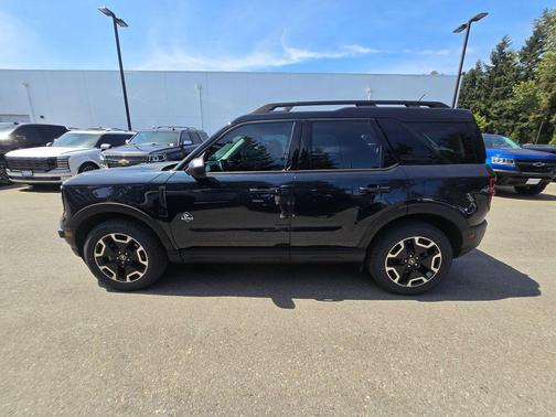 Alto Blue Metallic Tinted Clearcoat 2023 Ford Bronco Sport Outer Banks