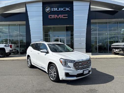 2022 GMC Terrain Denali
