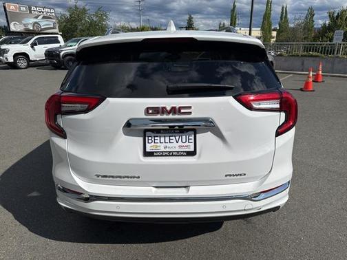 2022 GMC Terrain Denali