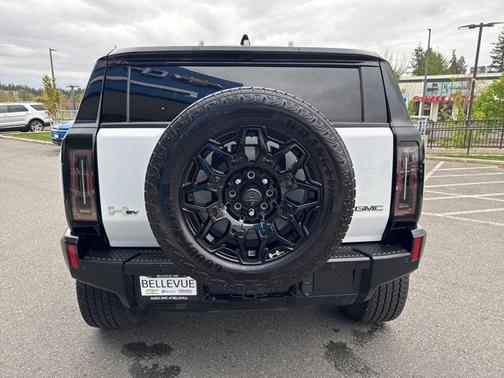 2024 GMC HUMMER EV SUV 2X