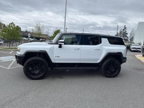 2024 GMC HUMMER EV SUV 2X