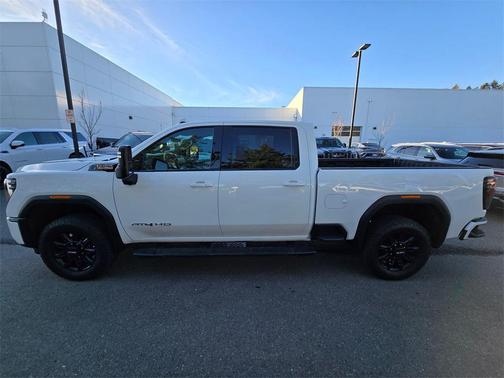 2025 GMC Sierra 3500 AT4