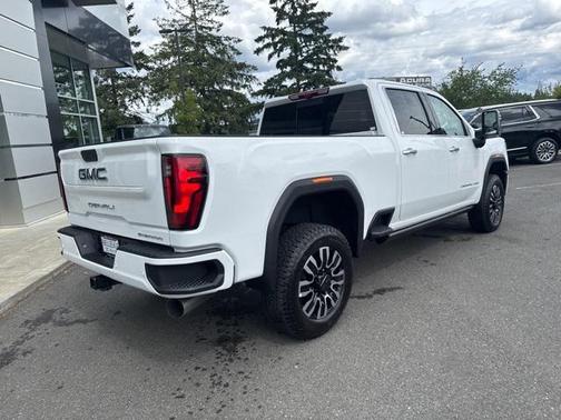 2025 GMC Sierra 3500 Denali