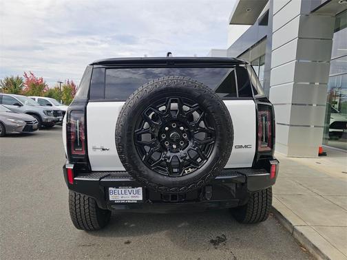 2026 GMC HUMMER EV SUV 2X