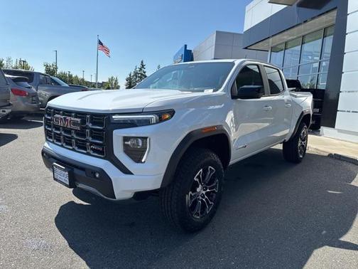 2025 GMC Canyon Base