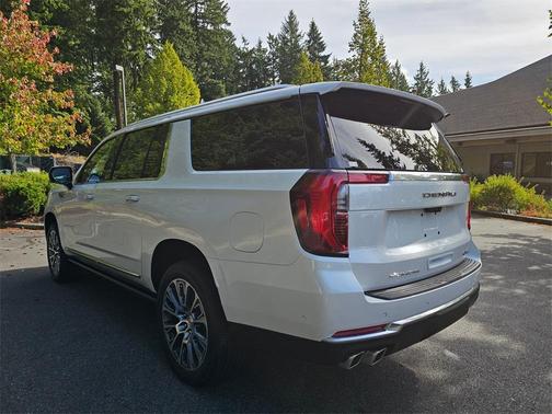 2025 GMC Yukon XL Denali