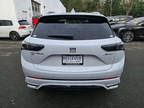 Iridescent White Tricoat 2026 Buick Envision Avenir AWD