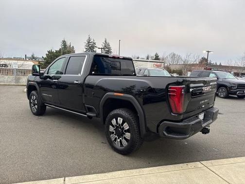 2025 GMC Sierra 3500 Denali