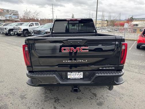 2025 GMC Sierra 2500 Denali