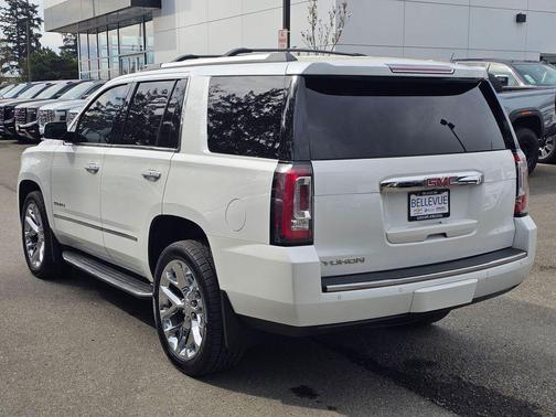 White Frost Tricoat 2017 GMC Yukon Denali