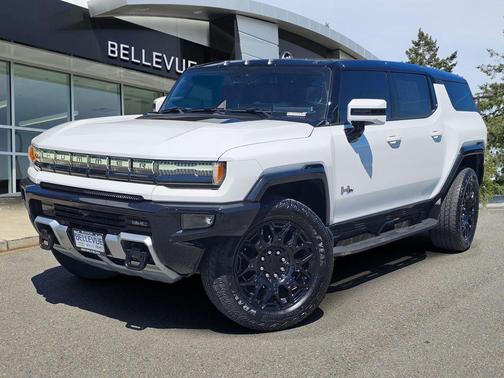 Interstellar White 2025 GMC HUMMER EV SUV 3X