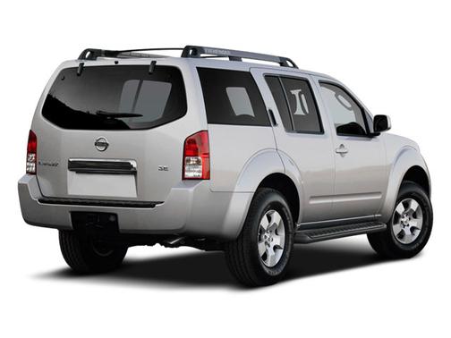 2008 Nissan Pathfinder LE