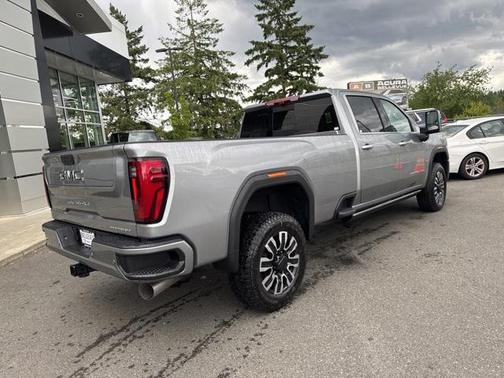 2025 GMC Sierra 3500 Denali