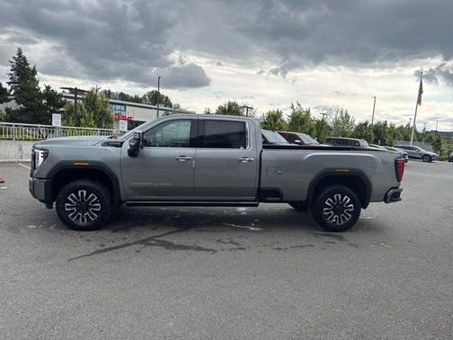 2025 GMC Sierra 3500 Denali