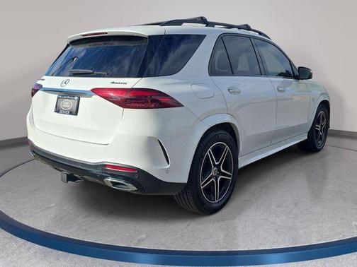 Polar White 2025 Mercedes-Benz GLE 450 4MATIC
