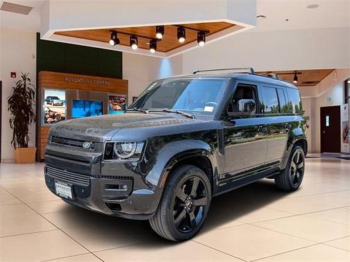 2025 Land Rover Defender P400 X-Dynamic SE