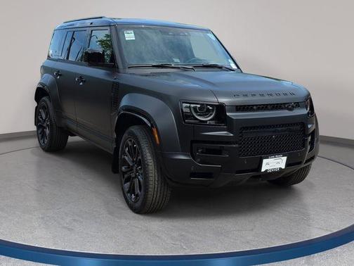 Narvik Black 2026 Land Rover Defender OCTA