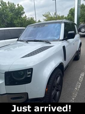 2022 Land Rover Defender 110 X-Dynamic HSE