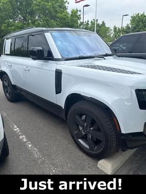 2022 Land Rover Defender 110 X-Dynamic HSE