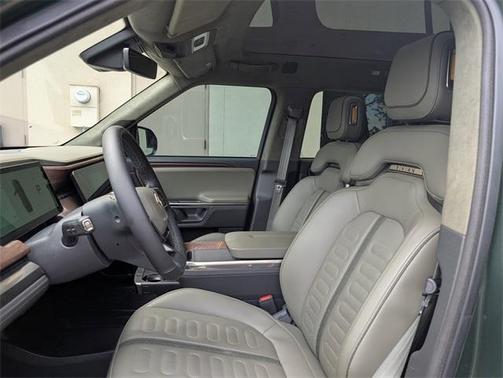 2023 Rivian R1S Adventure Quad Motor Large Pack