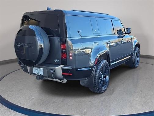 2023 Land Rover Defender X-Dynamic SE