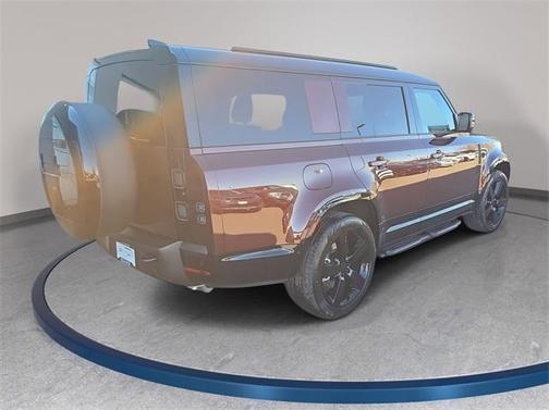 2026 Land Rover Defender 130 X-Dynamic SE