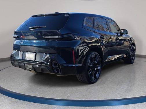 Mica 2024 BMW XM Label Red