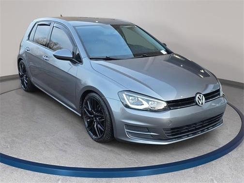 2016 Volkswagen Golf TSI S 4-Door