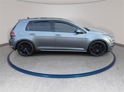 2016 Volkswagen Golf TSI S 4-Door