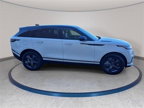 2025 Land Rover Range Rover Velar P250 Dynamic SE