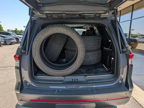 2024 Lincoln Navigator Black Label