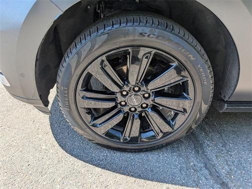 2024 Lincoln Navigator Black Label