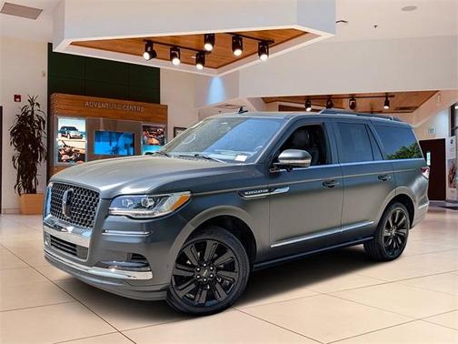2024 Lincoln Navigator Black Label