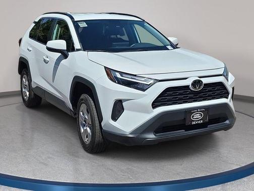 Ice 2023 Toyota RAV4 XLE