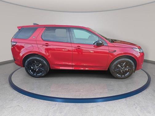 Firenze Red 2025 Land Rover Discovery Sport S