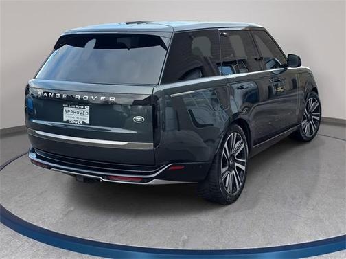 2023 Land Rover Range Rover P530 SE