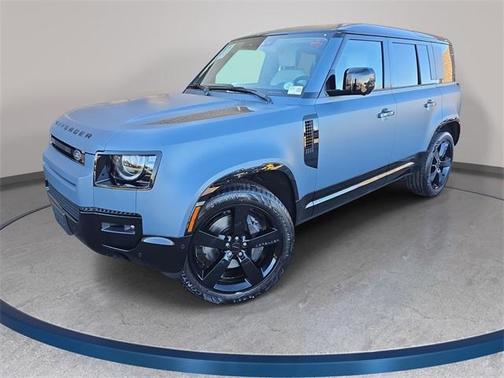 2026 Land Rover Defender P500 X-Dynamic SE