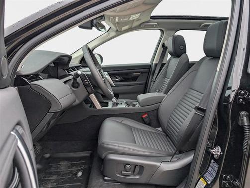 2025 Land Rover Discovery Sport S