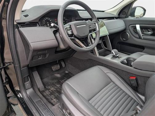 2025 Land Rover Discovery Sport S