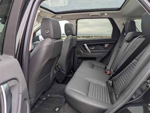 2025 Land Rover Discovery Sport S