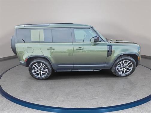 2026 Land Rover Defender 110 S