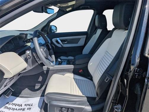2025 Land Rover Discovery Sport Dynamic SE