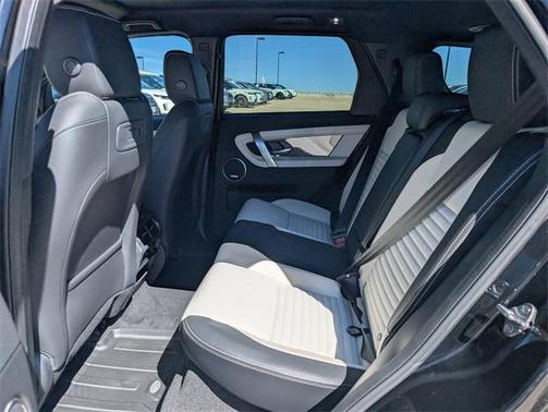 2025 Land Rover Discovery Sport Dynamic SE