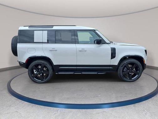 Borasco Grey 2026 Land Rover Defender P400 X-Dynamic SE