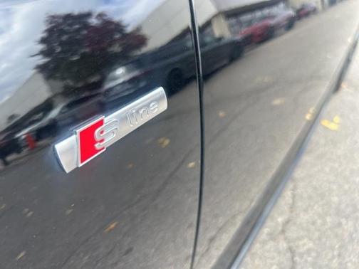 2018 Audi A4 2.0T Premium Plus