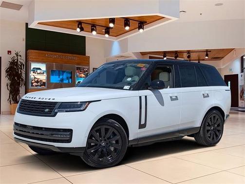 2025 Land Rover Range Rover P550e SE