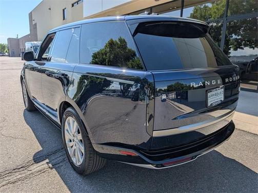 2023 Land Rover Range Rover P400 SE